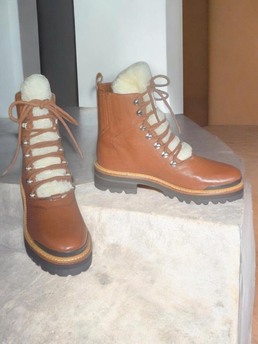 NWOT MARC FISCHER LTD ( 7 ) IZZIE Shearling Lined Leather Work Boots in Dark Tan